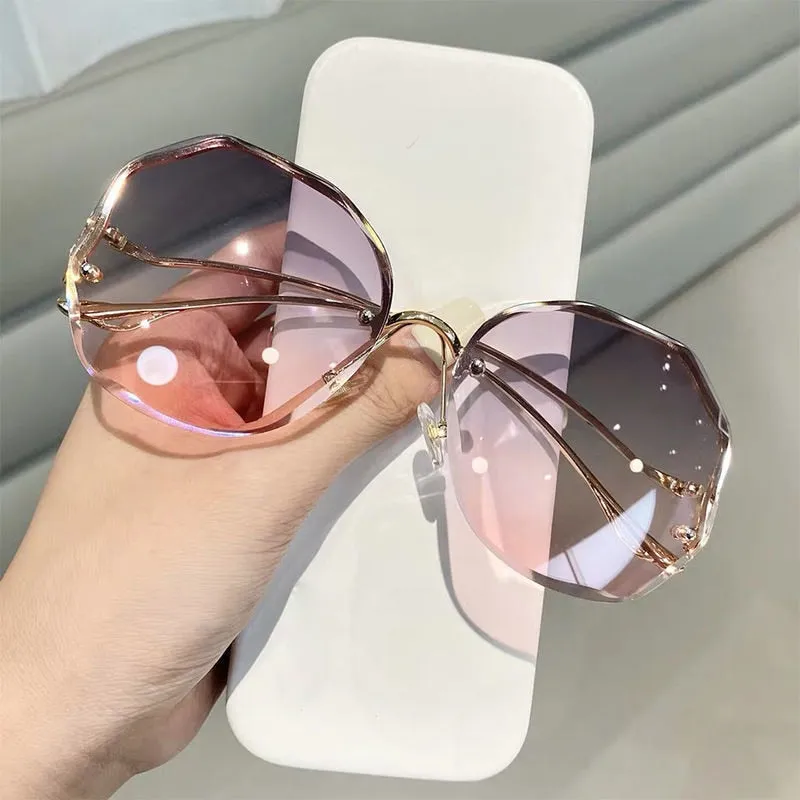 2022 Fashion Tea Gradient Sunglasses Women Ocean Water Cut Trimmed Lens Metal Curved Temples Sun Glasses Female UV400