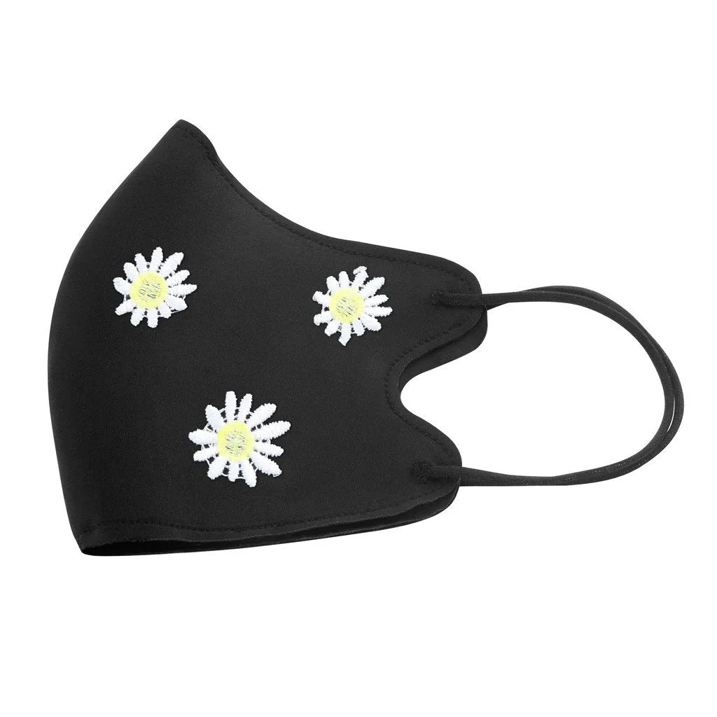 Kagami Face Mask - Daisy